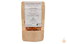 Lade das Bild in den Galerie-Viewer, Aqua Birne - Premium Hokkaido Chips Mini | Einzelfuttermittel