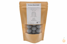 Lade das Bild in den Galerie-Viewer, Aqua Birne - Premium Mineral Balls | Hochwertige Mineralien für das Schnecken Aquarium