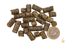 Lade das Bild in den Galerie-Viewer, Aqua Birne - Premium Wildkräuter Sticks / Pellets | Zusatzfutter
